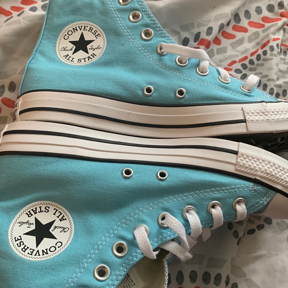 Converse Brand new